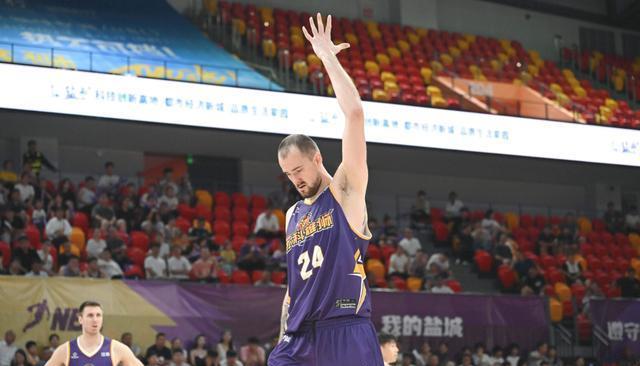 那便是争冠, 广东内线存